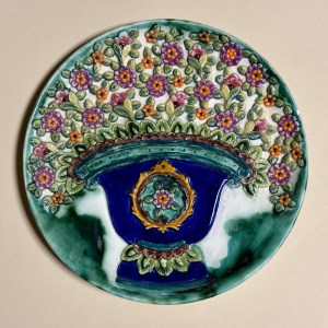 بشقاب، دیوارکوب گلدان نقش برجسته بهار