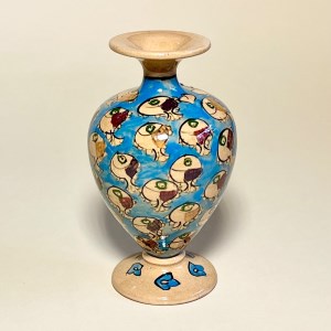 گلدان سفالی متوسط نقاشی زیرلعابی ماهی آبی