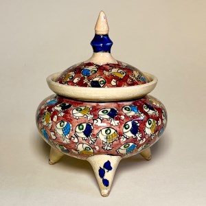 شکلات خوری سه پایه سفالی نقاشی زیرلعابی ماهی قرمز