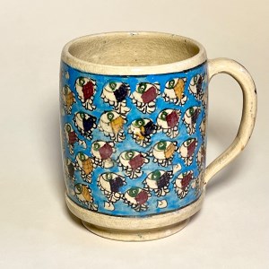 لیوان آبجوخوری سفالی نقاشی زیرلعابی ماهی آبی آسمانی 