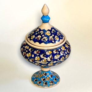 شکلات خوری شاهی تک پایه بزرگ سفالی نقاشی زیرلعابی ماهی لاجورد 