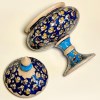 شکلات خوری شاهی تک پایه بزرگ سفالی نقاشی زیرلعابی ماهی لاجورد 