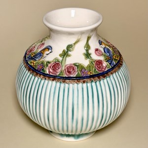 گلدان نقش برجسته زندگی 